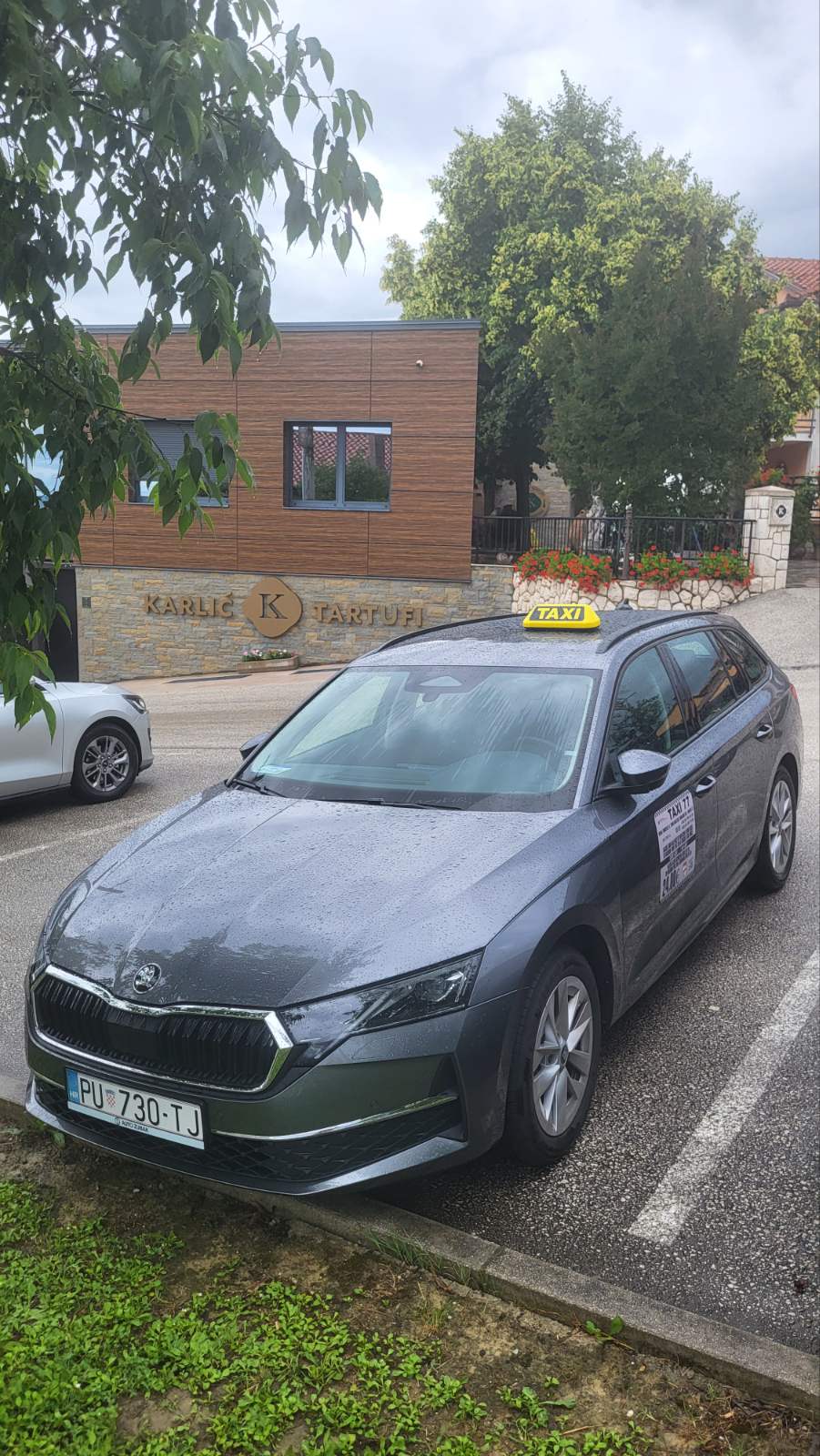 Rovinj Transfers - vozilo Istra